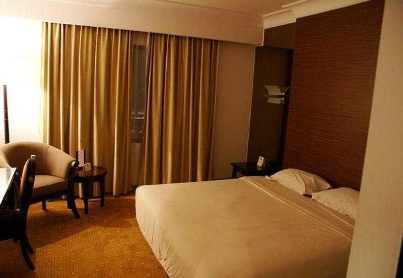 Jakarta Airport Hotel Tangerang Exterior photo