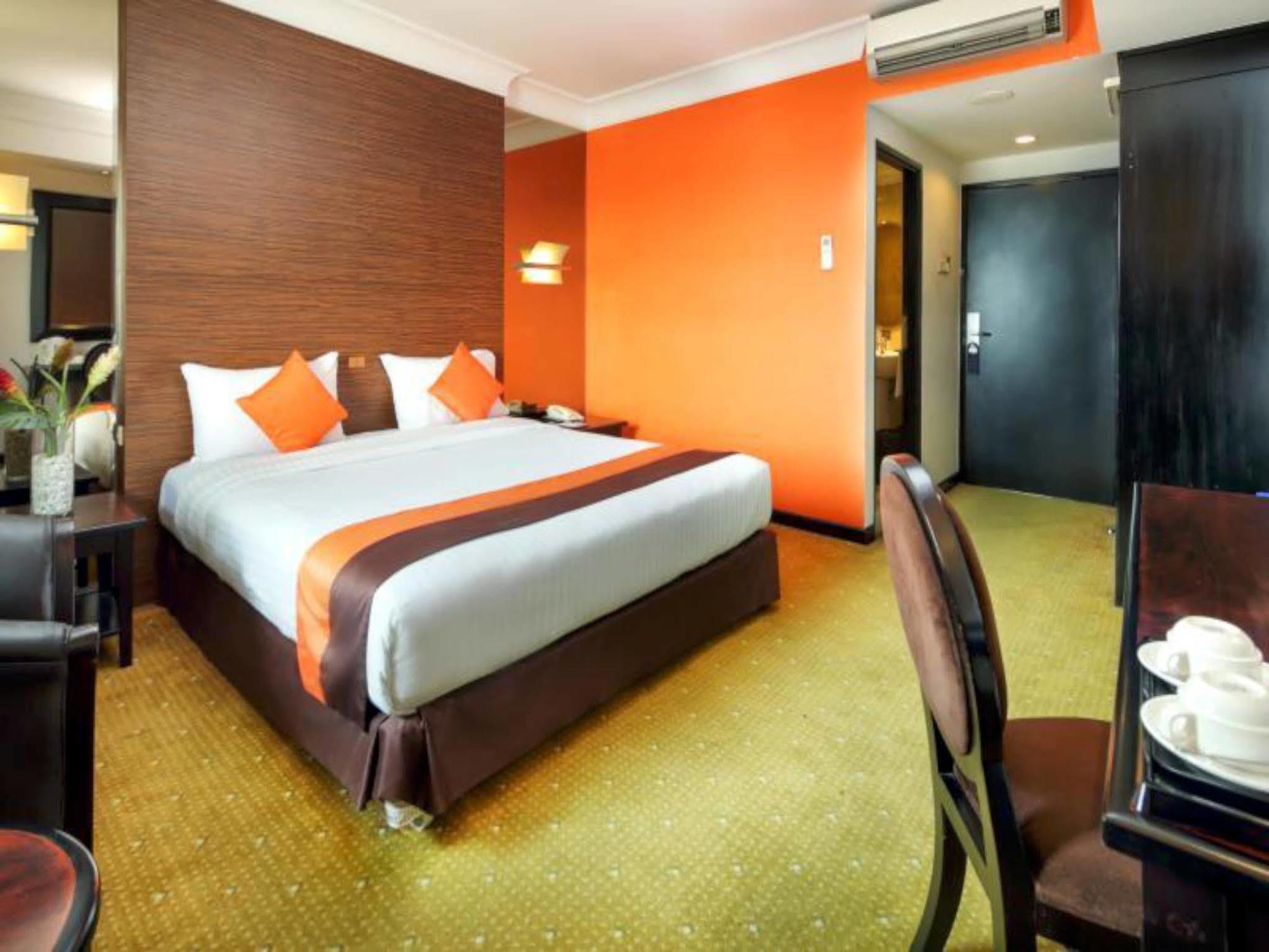 Jakarta Airport Hotel Tangerang Exterior photo