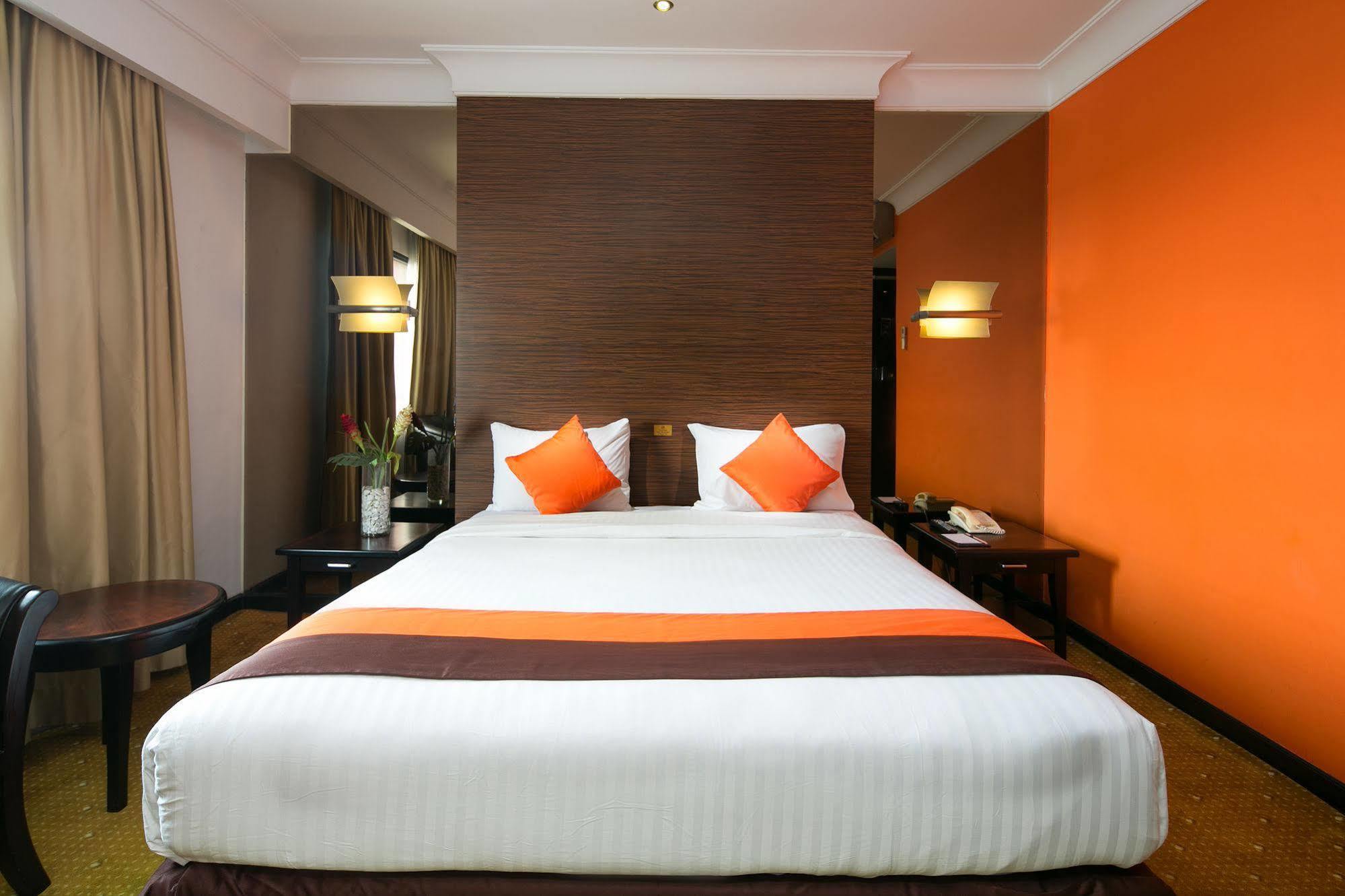 Jakarta Airport Hotel Tangerang Exterior photo
